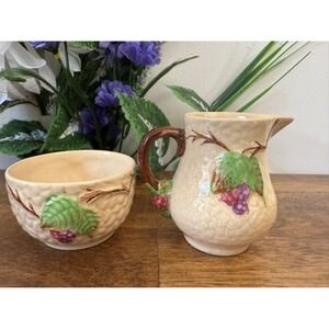Wade Bramble‎ Creamer and Sugar Bowl Vintage England Pottery Grapevine Relief